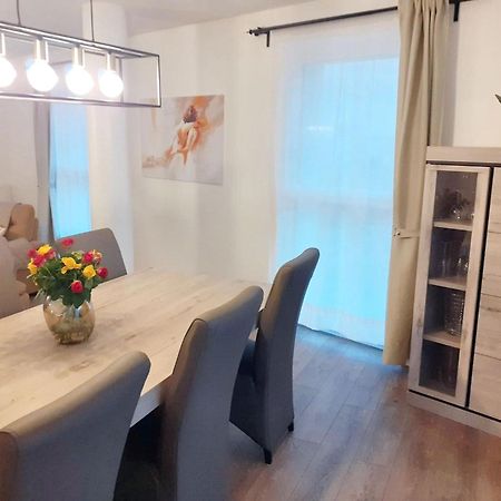 Modern Apartment In Cureghem Anderlecht 134 M² + Terrace บรัสเซลส์ ภายนอก รูปภาพ